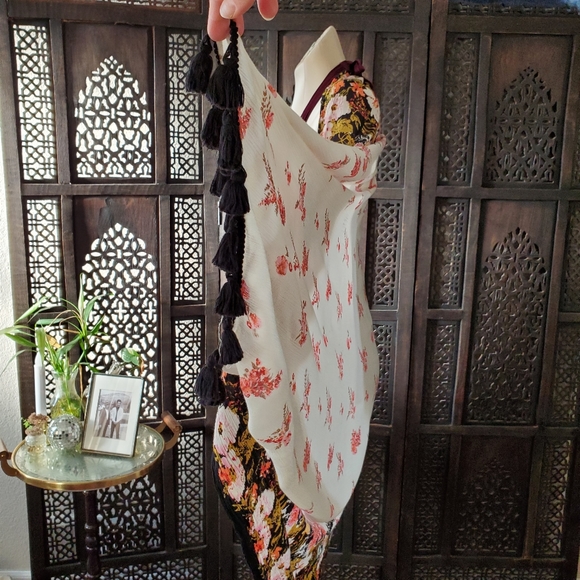 Free people floral Kimono cover up & wrap - Picture 9 of 16